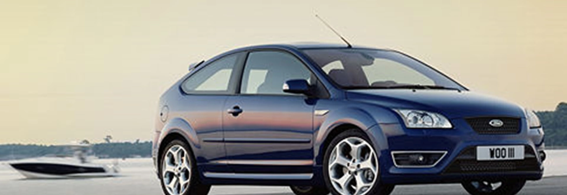 Ford Focus ST2 Three-Door (2006)